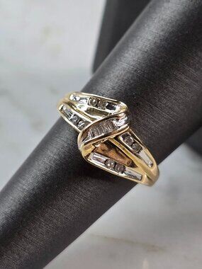 Womens Vintage Estate 10K Yellow Gold Modernist Diamond Ring 2.6g E6733